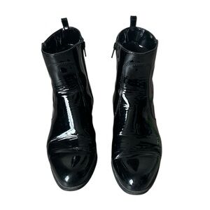 LA CANADIENNE Black Patent Leather Waterproof Chelsea Boots Size 9